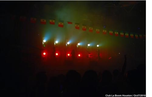 Installed venue lighting